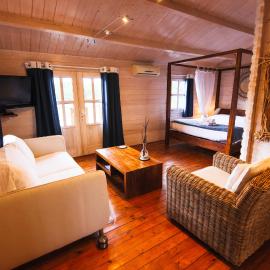 Domaine du Dahu, proche Saint Emilion, hotel i Sablons