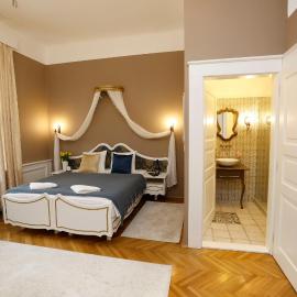Villabaroque_Eger, hotel in Eger