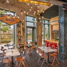 Eklo Hotels Lyon Sud Eurexpo, хотел в Венисю