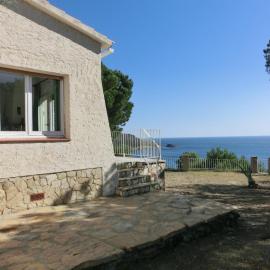 Casa Vista Panorámica cerca de Playas en Cap Ras - ES-228-17, khách sạn ở Llança