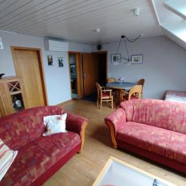 Wohnen bei Angelika für Geschäftsreisende und Monteure im Dachgeschoss, Hotel in Rhede