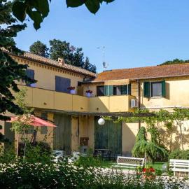 R22 - Casa Geranio: delizioso appartamentino, hotel en Marcelli