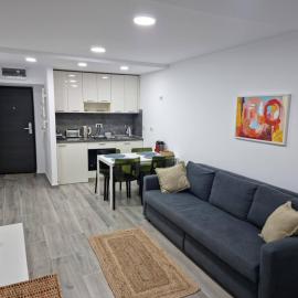 OLIMP Sea View Apartments - The Sunny Apartment