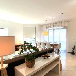 Pleno Beach-side apartment Furadouro, hotel in Furadouro