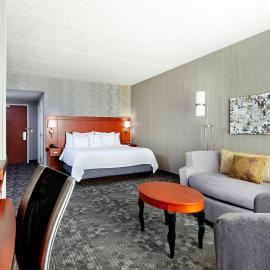 Courtyard Phoenix North / Happy Valley, hotell i Phoenix