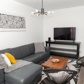 Cosyhome T2 proche Gare entre Paris et Disneyland - Familial Rénové 65 m2, hotel in Gagny