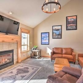 Family-Friendly Oregon Vacation Home w/ Yard