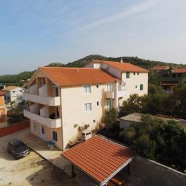 Apartments Rucmarin