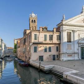 Scaleter - a fine luxury apartment in Palazzo with canal view