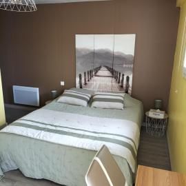 chambre d'hôtes chaleureuse en Drôme Provençale, hotel in Valréas