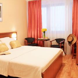 Hotel Rex, hotel em Belgrado