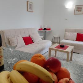 Splendid studio apartment, hotel in Bečići