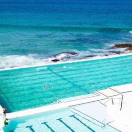 Chic Bondi Studio: 400 mtrs to Surf, Wifi & AC, hotel em Sydney