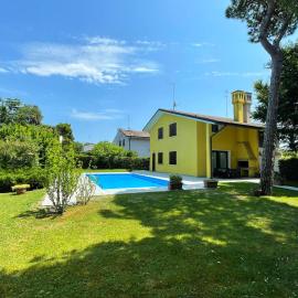 Fantastic villa with private pool-Beahost, hotel a Palazzo Vianello