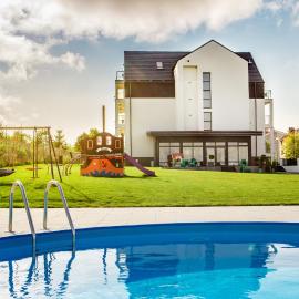 Apartamenty Rodzinne Plater74, hotel em Darłowo