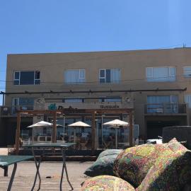 Complejo Caribea, hotel in Quequén
