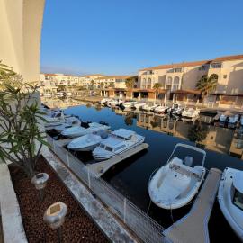 T2 à côté de la mer quartier des Quilles, Hotel in Sète