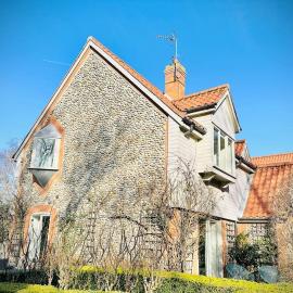 NEW! Blakeney. Harbour View, hotel en Blakeney