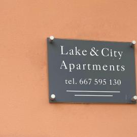 Lake & City Apartments