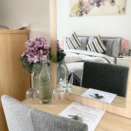 Manchester Escape - Private Room & Bathroom Near Etihad and CoOp Arena - Free Secure Parking