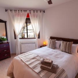 Apartamento El Castillo – hotel w mieście La Adrada