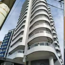 Apartamento aconchegante, frente praia, vista linda, отель в городе Solemar