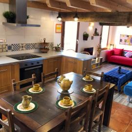 Old town Superbistak, hotel di Lekeitio