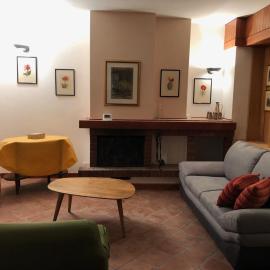 Scanno Parco naz Abruzzo Nuovo Appartamento I Gerani,300 m dal centro, vista, wifi garage max 7 pax, CIN, hotell i Scanno