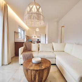 Blush - Crema - Leopard Apartments, hotell i Zákynthos by