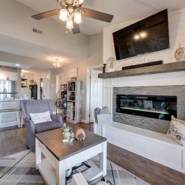 1 Mi to Silver Dollar City: Branson West Condo, Hotel in Branson West