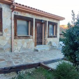 Casas Navarredonda, hotel u gradu Navarredonda