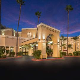 Best Western Escondido Hotel, hotel Escondidóban