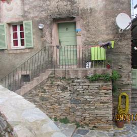 maisonnette dans un cadre exceptionnel entre mer et montagne, Hotel in Brando