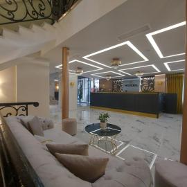 Modern Revival Luxury Hotel, hotel en Tesalónica
