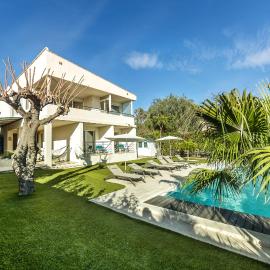 Villa Montfleuri, vieille ville à pieds, vue mer, piscine, 8 pers