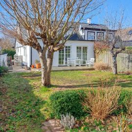 3 Bedroom Lovely Home In Vintrie