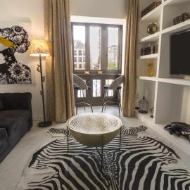 THE CLOCK HOUSE - Luxury Urban Suites, Hotel in Málaga