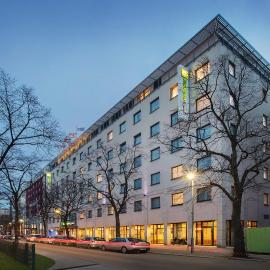 Holiday Inn Express Berlin City Centre by IHG, hótel í Berlín