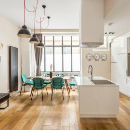 Design et confort near Champs Elysees