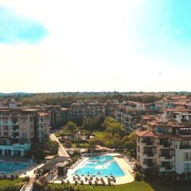 Oasis Beach Club, hotel in Lozenets