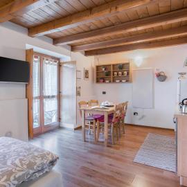 Monolocali di Cà Selvetta Holiday Houses, hotell i Morbegno