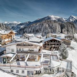 Astegg, Alpengasthof, hôtel à Finkenberg
