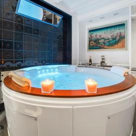 Ukiyo Suites And Rooms, hotell i Cagliari