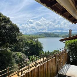 Chalé das Águas, hotel in Igaratá