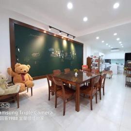 Yilan Weird Home
