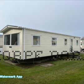 Caravan Holiday on Haven site