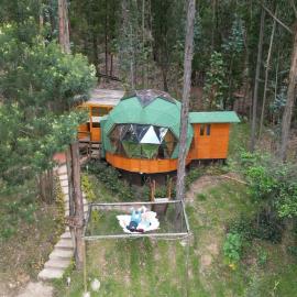 Libélula Glamping con jacuzzi, hotell i Duitama