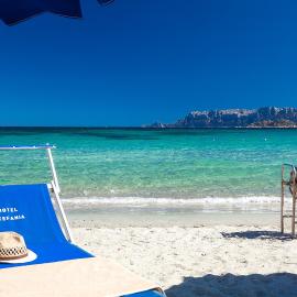 Hotel Stefania Boutique Hotel by the Beach, hotel u gradu Olbia