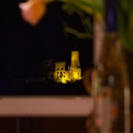 Rooftop 85qm - Burgblick - nahe Heidelberg - Loggia - Büro - Klima, hotel a Schriesheim