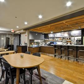 Courtyard by Marriott Jacksonville Airport/ Northeast, khách sạn ở Jacksonville